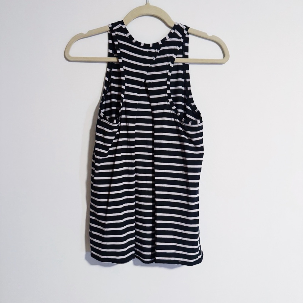 Lululemon - Black and Light Gray All Tied Up Tank Top - Picture 4 of 5
